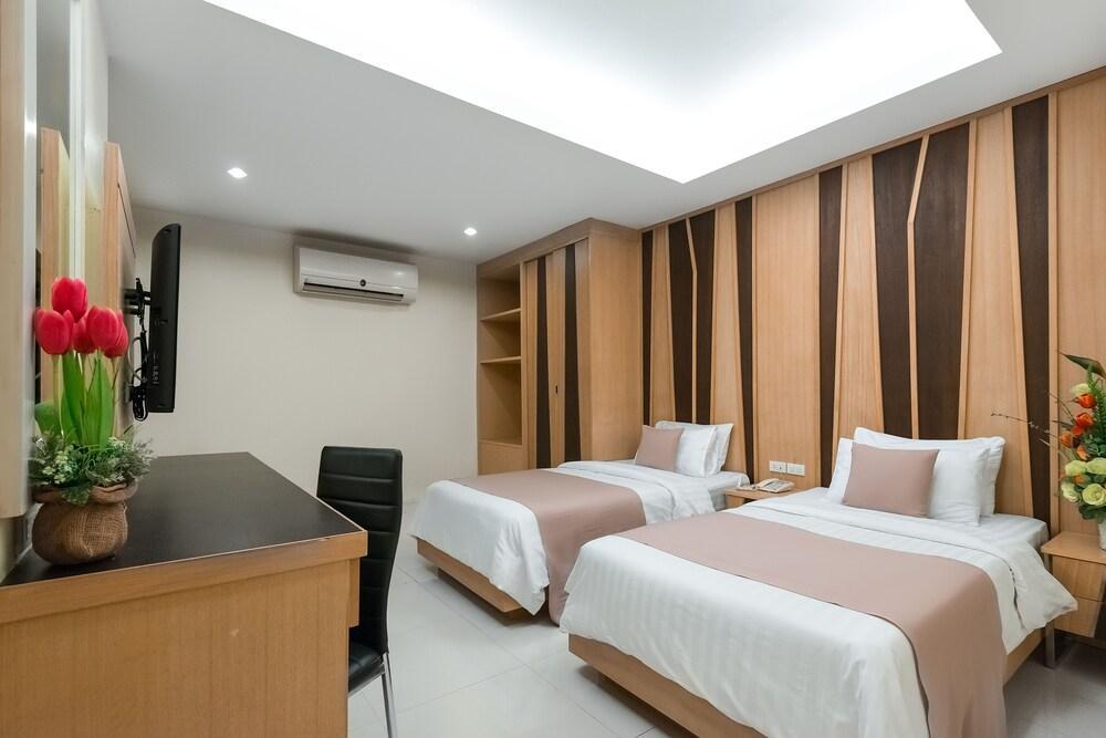 The Allano Hotel Patong Extérieur photo