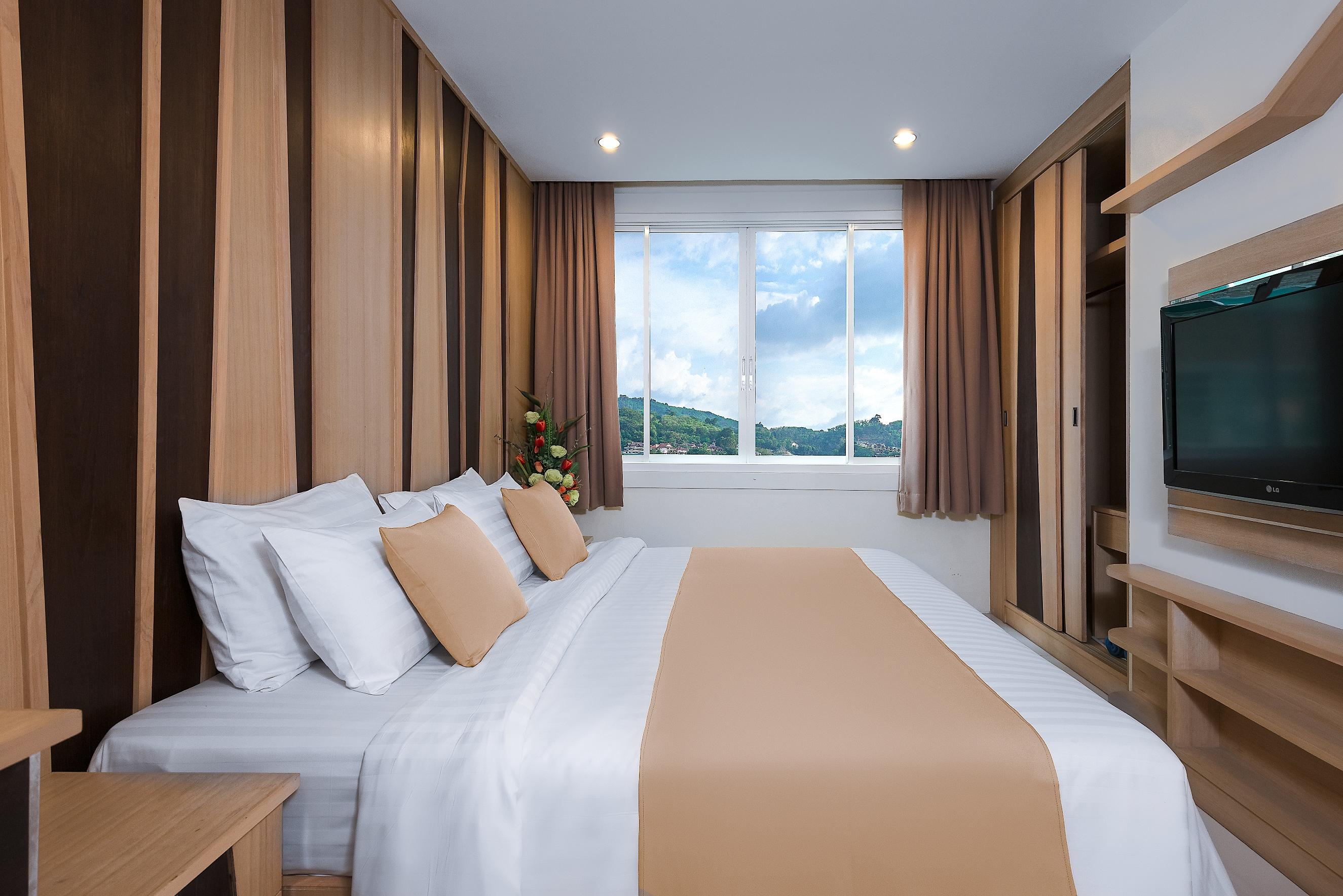 The Allano Hotel Patong Extérieur photo