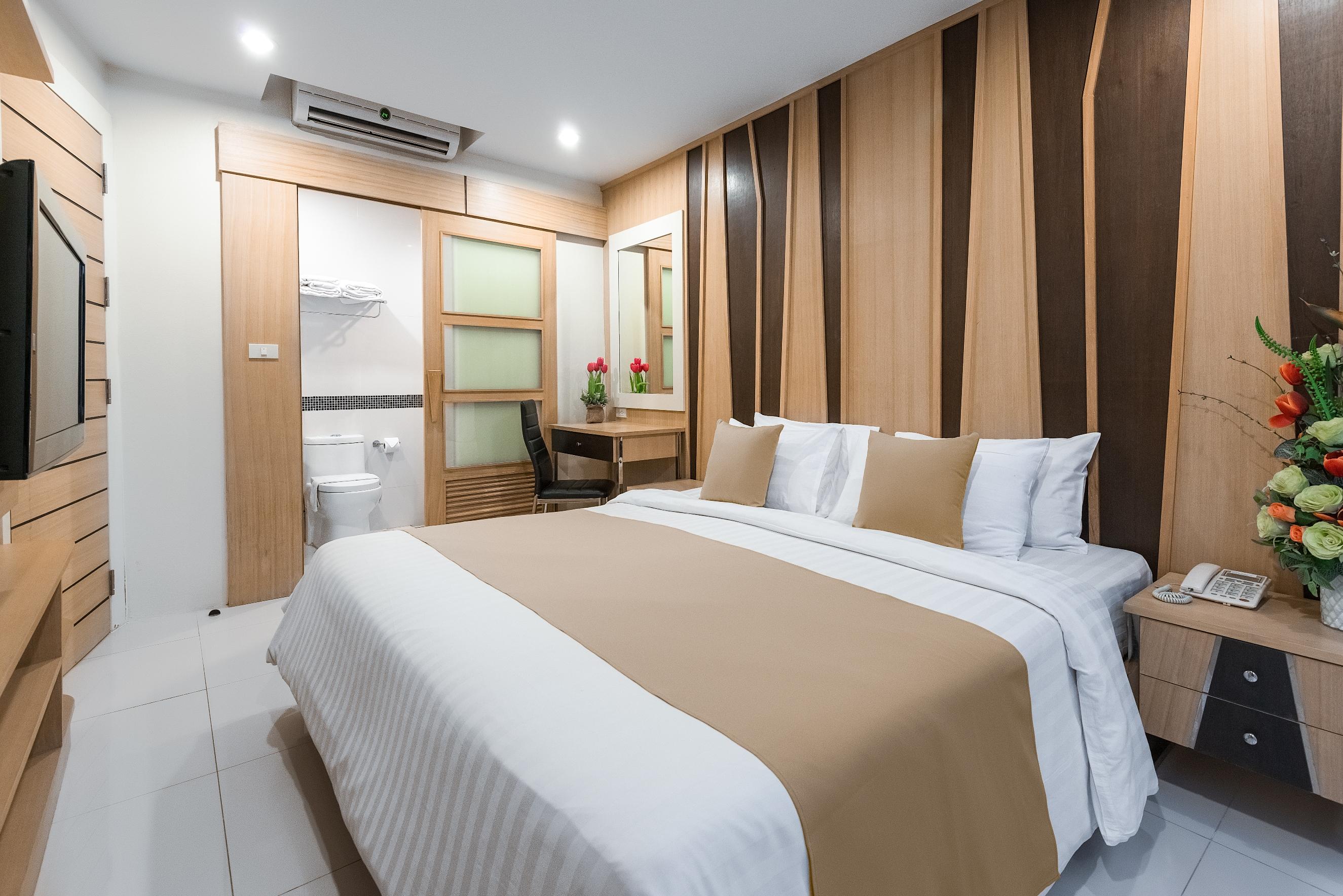 The Allano Hotel Patong Extérieur photo