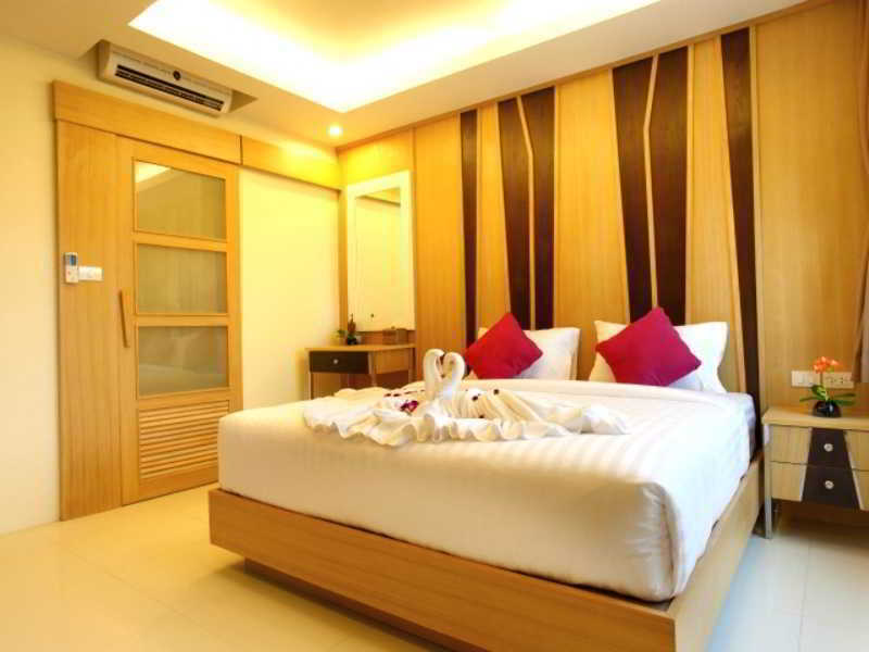 The Allano Hotel Patong Extérieur photo