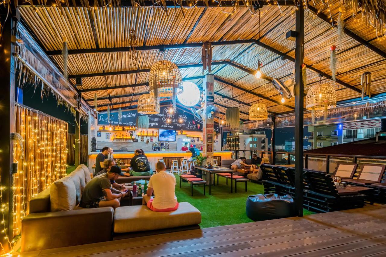 The Allano Hotel Patong Extérieur photo